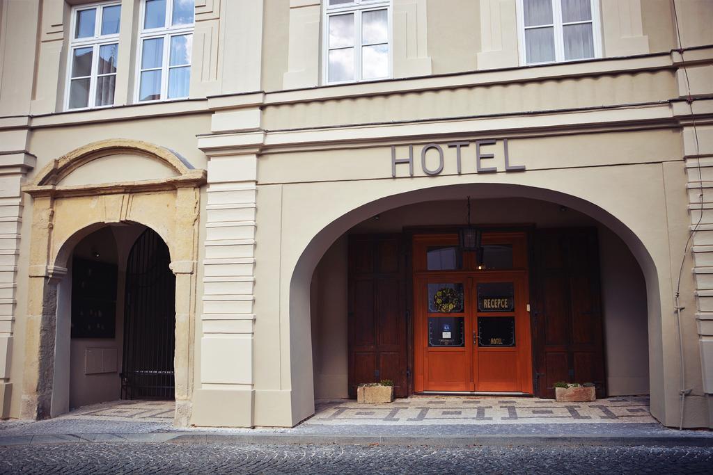 Hotel U Hradu Mladá Boleslav Kültér fotó